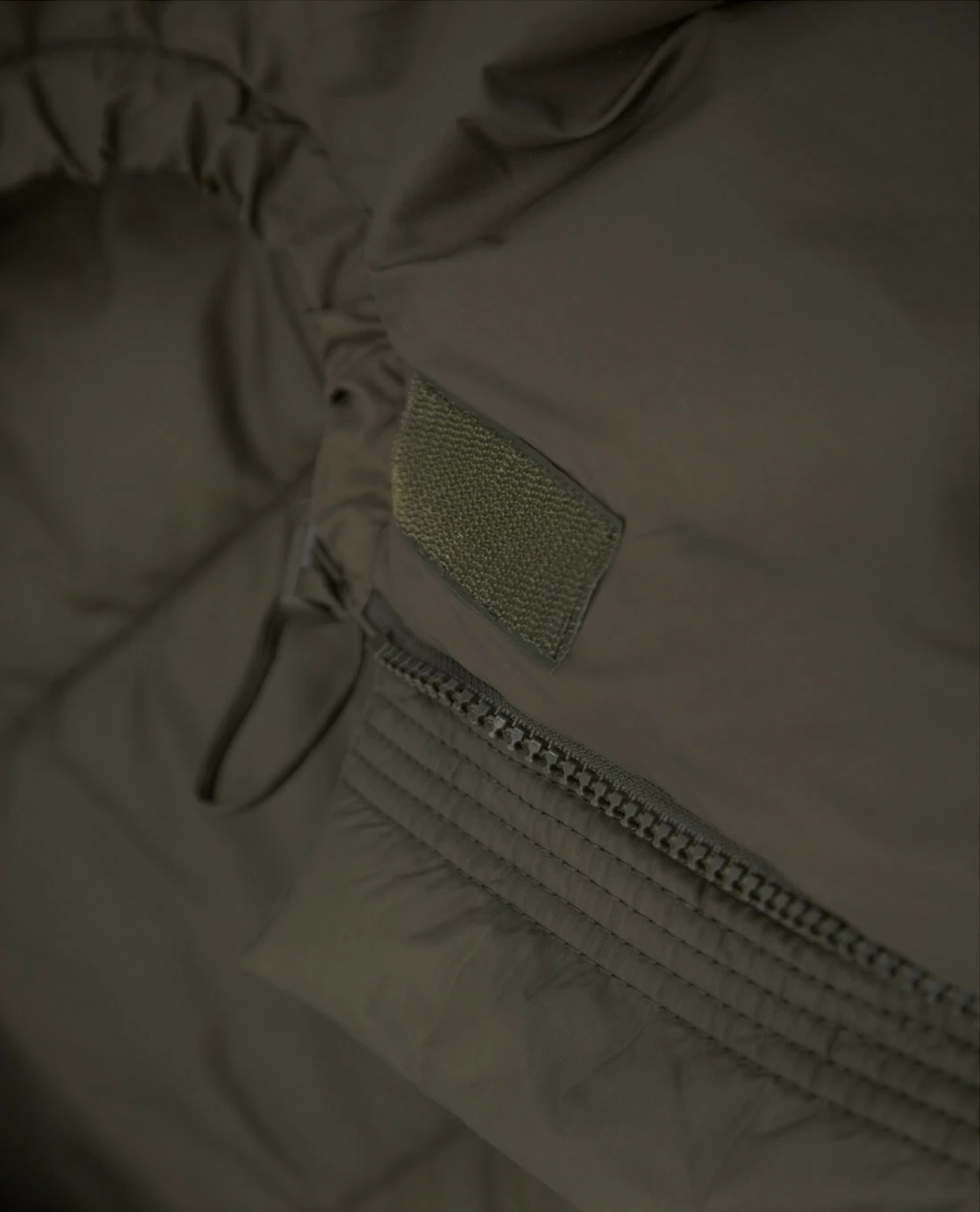 Carinthia Defence 4 220 X-long 7 Carinthia Defence 4 220 X-long – Bild 5