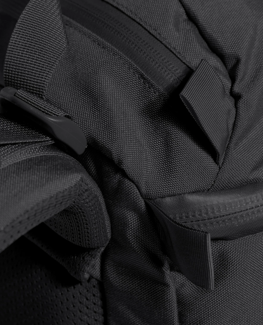 Mystery Ranch Urban Assault 21 Black Schwarz 10 Mystery Ranch Urban Assault 21 Black Schwarz – Bild 8