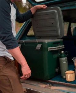 Stanley Adventure Outdoor Cooler 28.3l Polarweiß 10 Stanley Adventure Outdoor Cooler 28.3l Polarweiß -Outdoor Ausrüstung Verkaufs-Shop stanley adventure outdoor cooler 283l polarweiss 673902 4