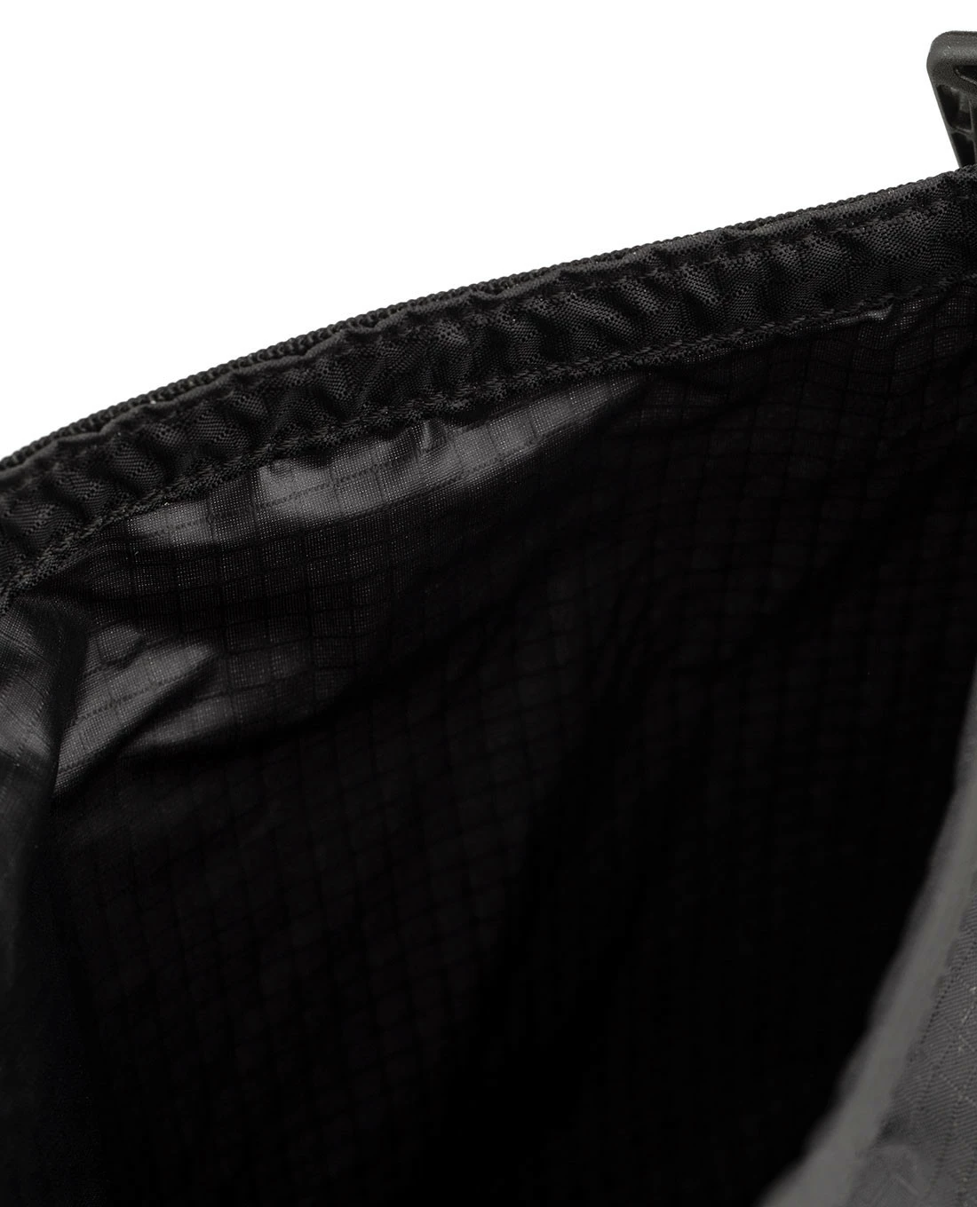 Tasmanian Tiger TACWRK Dry Bag 10L Black Schwarz 9 Tasmanian Tiger TACWRK Dry Bag 10L Black Schwarz – Bild 7