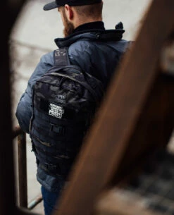 Tasmanian Tiger TT Essential Pack L MK II Multicam Black -Outdoor Ausrüstung Verkaufs-Shop tasmanian tiger tt essential pack l mk ii multicam black smu 6930387 19