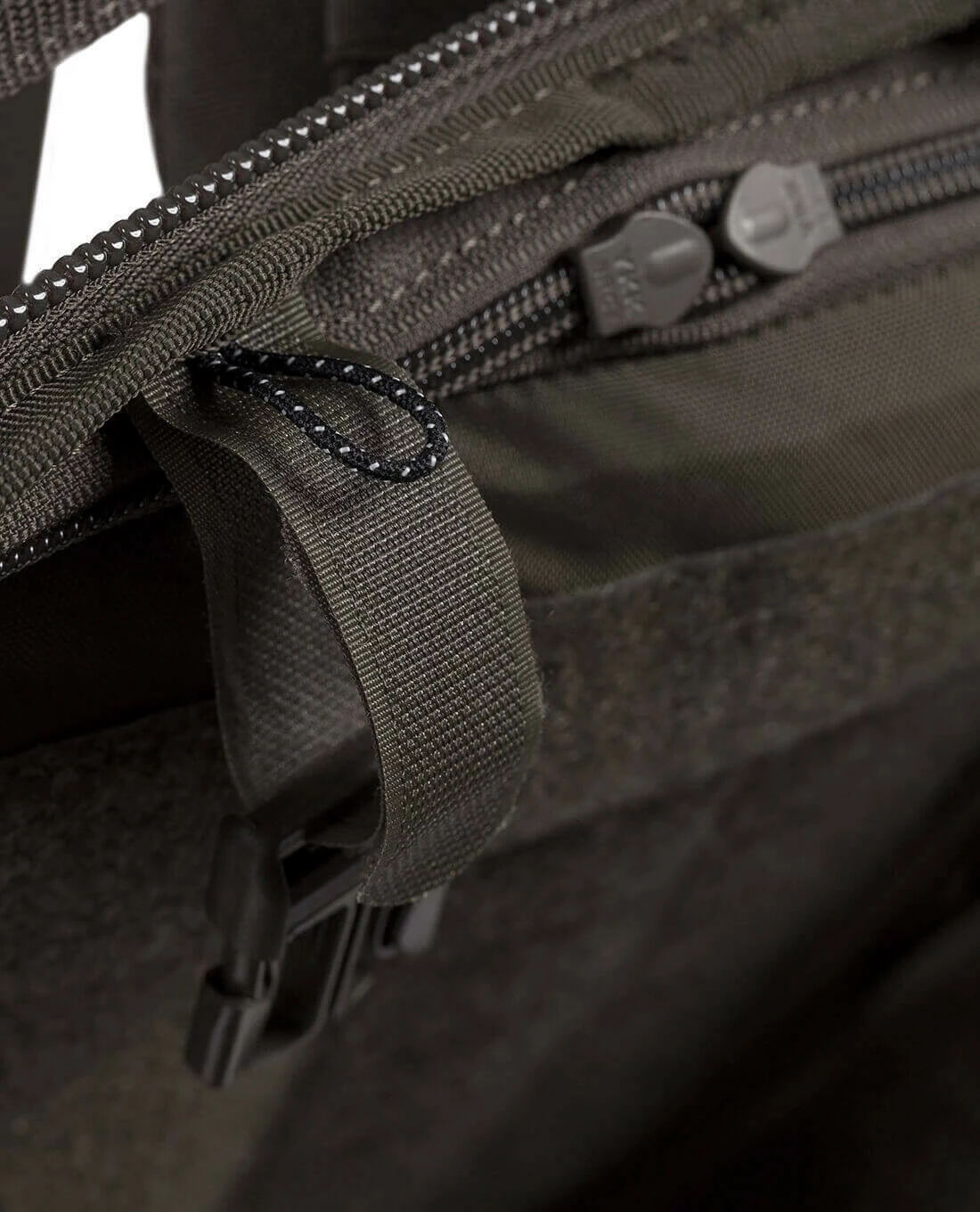 Tasmanian Tiger TT Modular Pack 30 IRR Steingrau Oliv 14 Tasmanian Tiger TT Modular Pack 30 IRR Steingrau Oliv – Bild 12