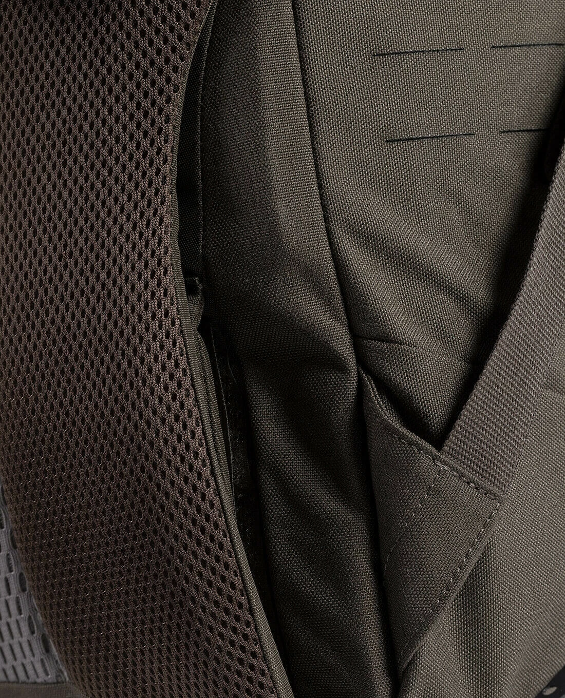 Tasmanian Tiger TT Modular Pack 30 IRR Steingrau Oliv 20 Tasmanian Tiger TT Modular Pack 30 IRR Steingrau Oliv – Bild 18